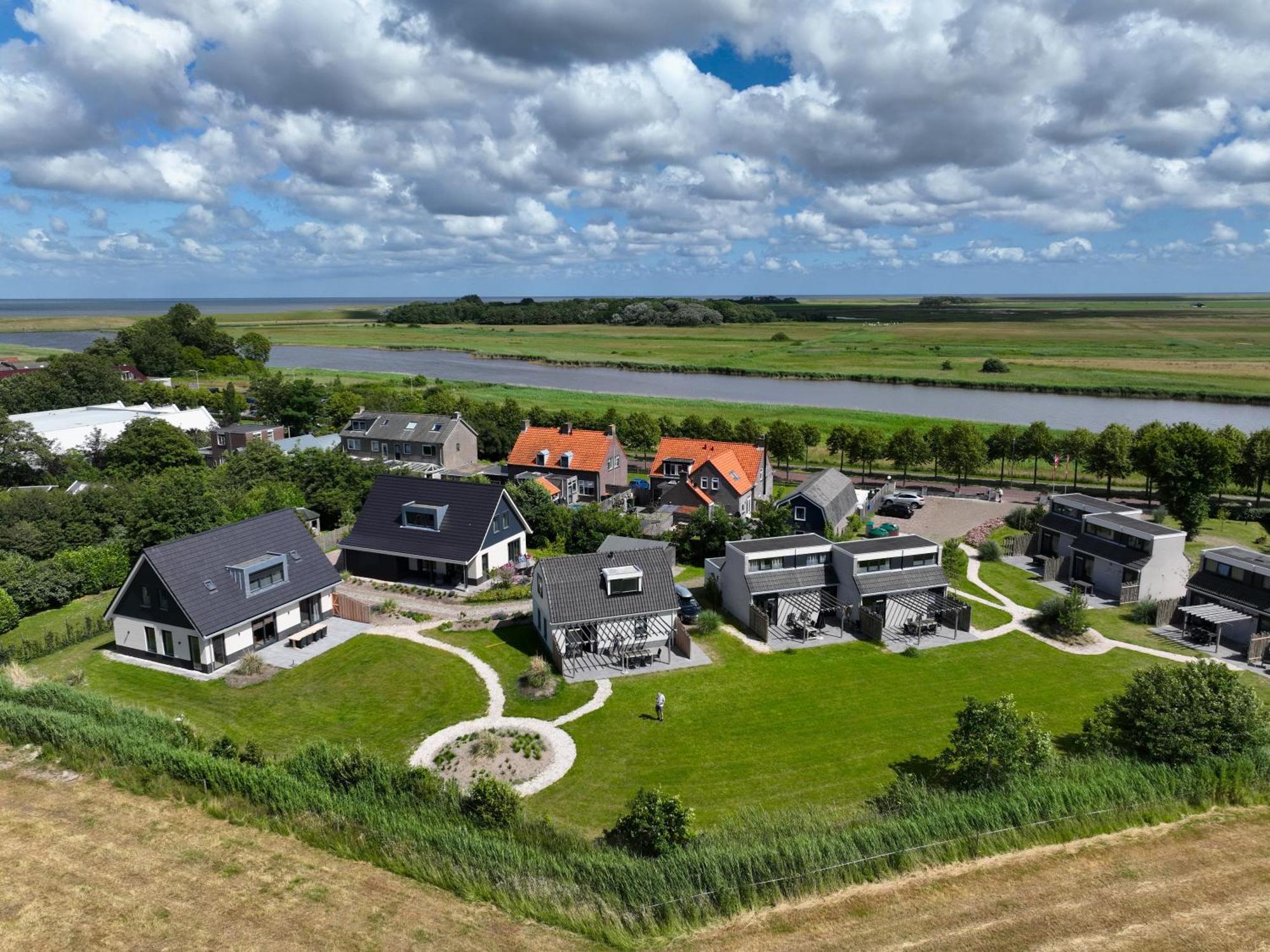 'T Eibernest Villa De Cocksdorp  Exterior foto
